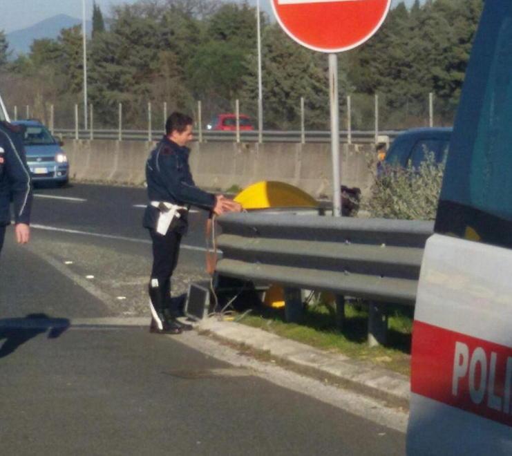 Sfreccia a 152 chilometri orari in Variante: in cinque giorni 906 multe 
