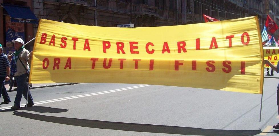 Caso Forestas, gli operai in piazza contro i sindacati 