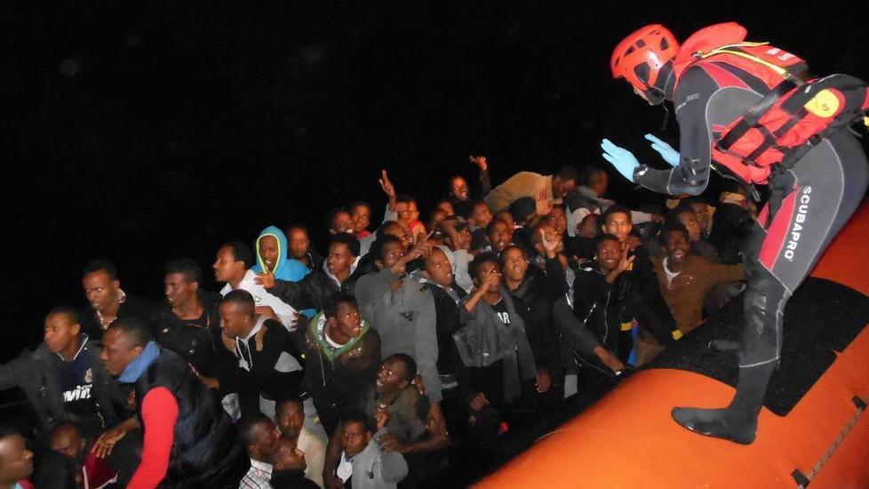 Fino a domenica la mostra “Migranti: la sfida dell’incontro”
