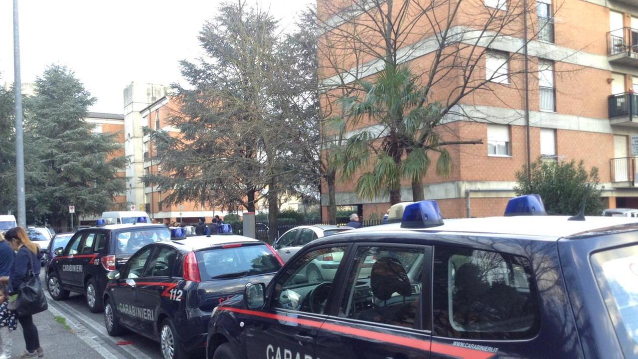 Carabinieri durante un'operazione