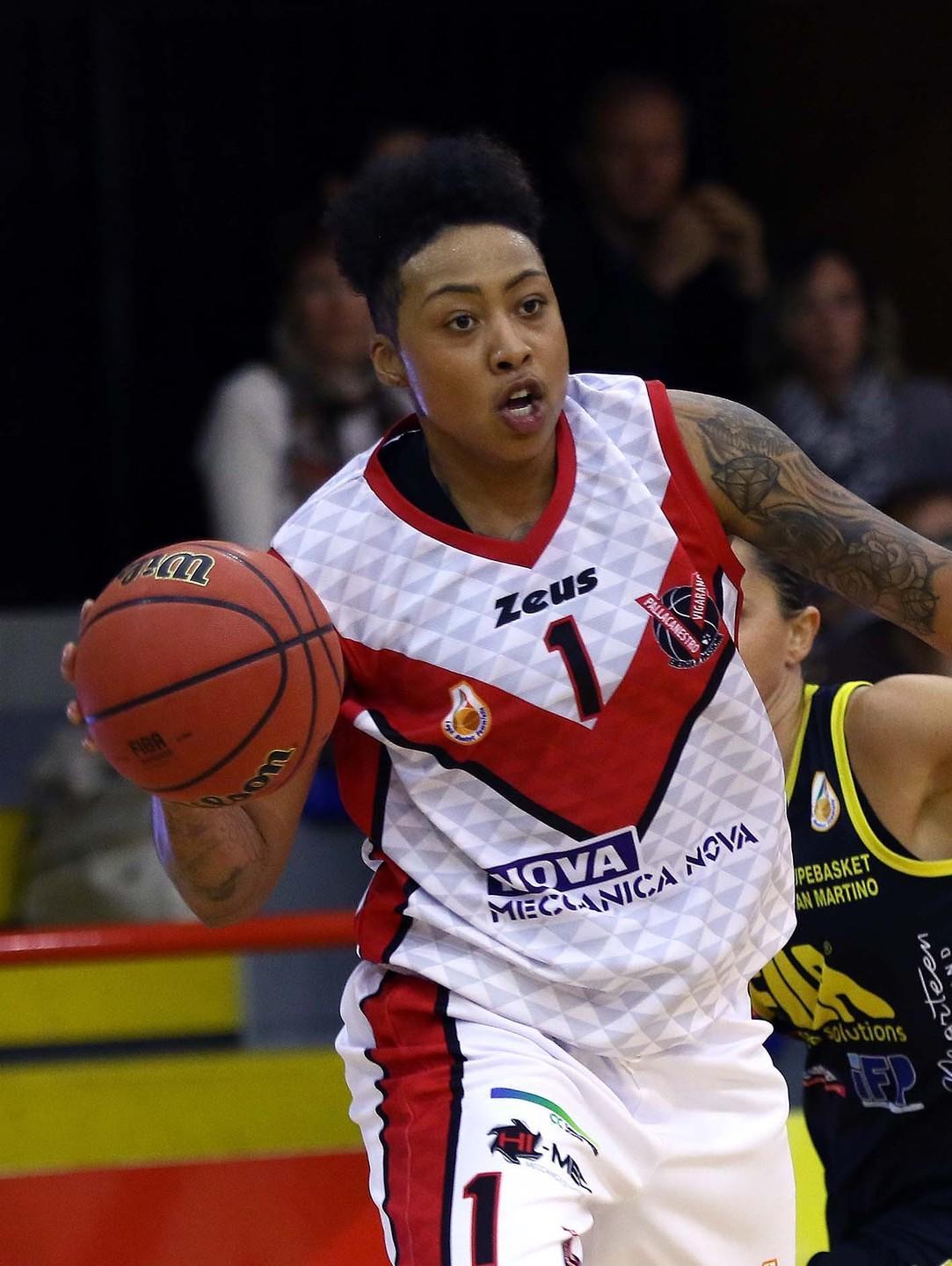 Vigarano “grazia” Broni Mercoledì sono già play off