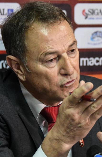 L’Albania chiede scusa all’Italia per il comportamento dei tifosi