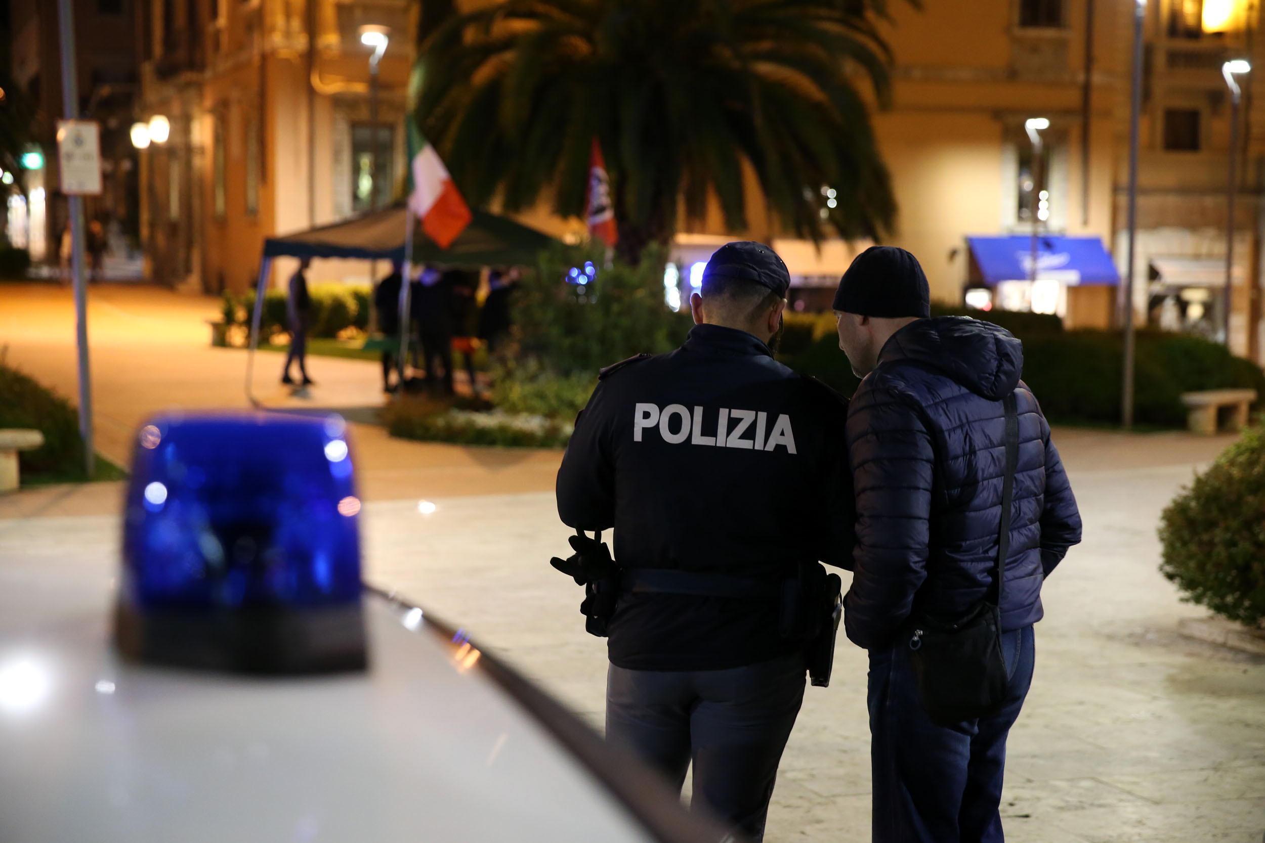 Subito liberi i ladri di via Merlini 