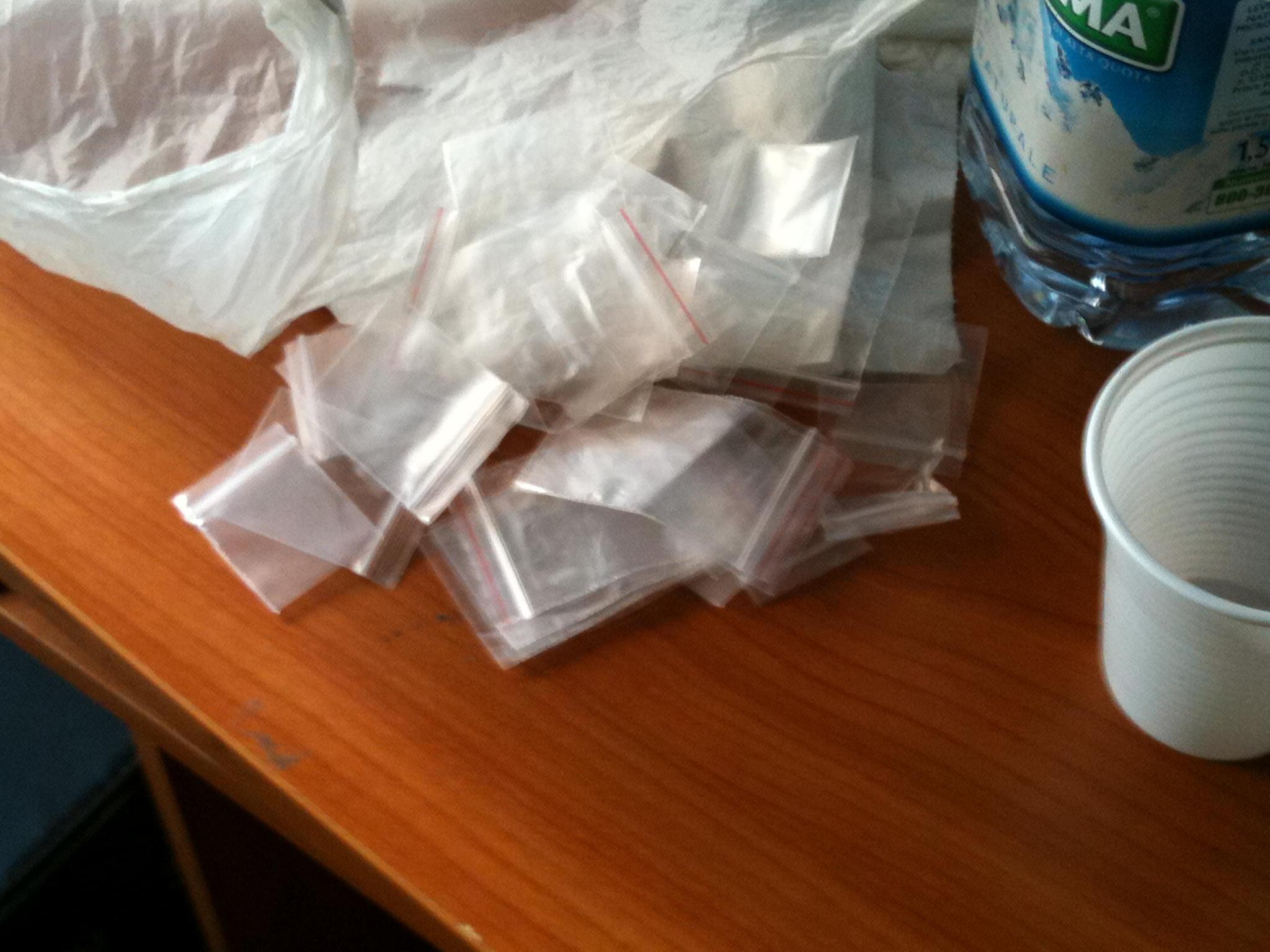 Alcune dosi di ketamina pronte per la vendita