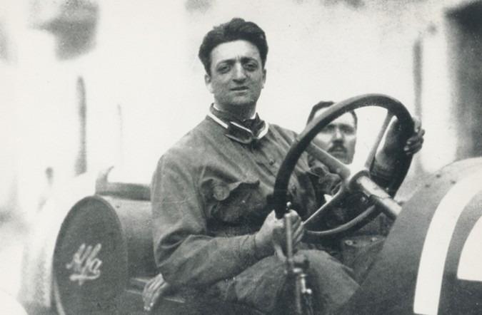 Progettavano il furto della salma di Enzo Ferrari, arrestate 23 persone
