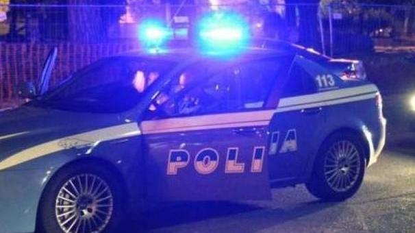 Minaccia la moglie con il coltello, il figlio tredicenne lo fa arrestare