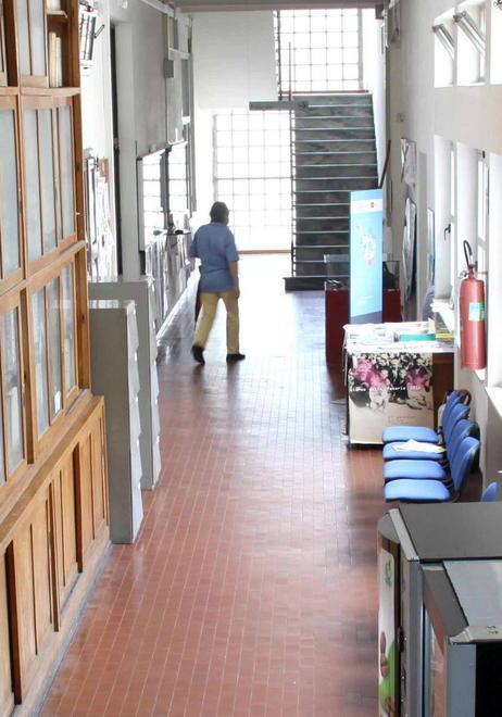 Impiegati comunali sotto tiro: «Noi spiati come fannulloni» 