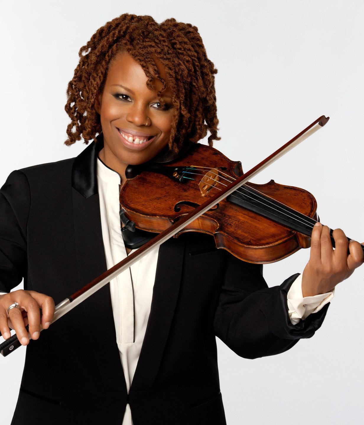 Regina Carter: dedicato a Ella Fitzgerald