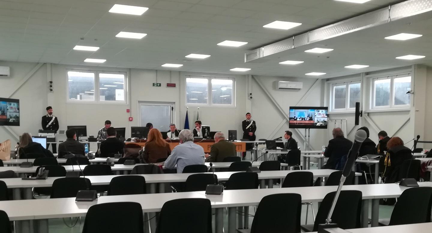 Processo Aemilia. “Soffiate” di Stato per aiutare i Bianchini  