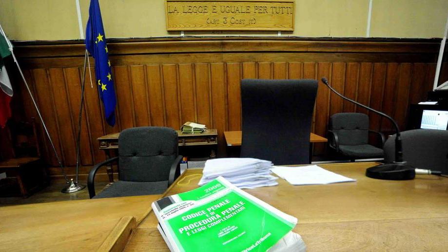 L’aula collegiale del tribunale dove ieri il professore è stato condannato a 6 anni di reclusione