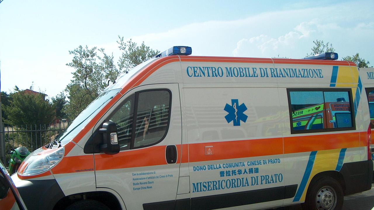 Un'ambulanza della Misericordia di Prato