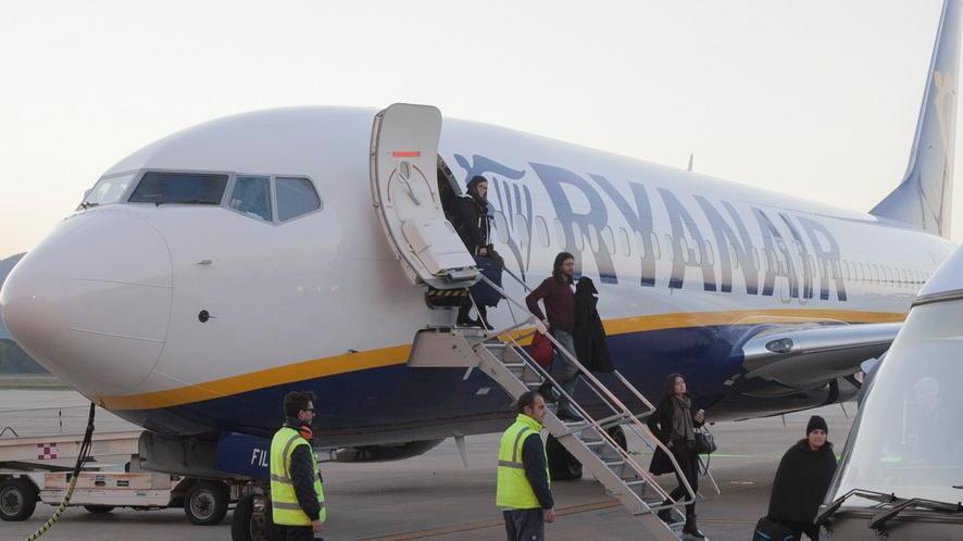 Indiscrezione Ryanair: «Via da Alghero» 
