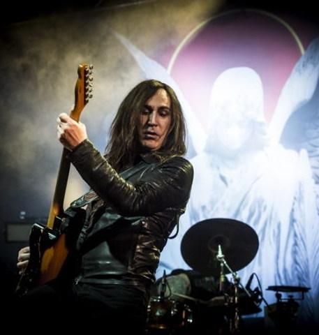 Afterhours in tour: stasera tappa al Vox. E domani Gary Beck