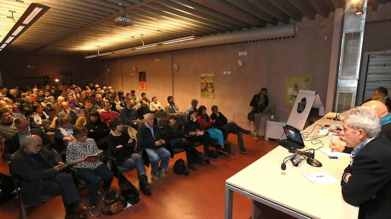 «Israele, le colonie sono illegali. Aiutateci»