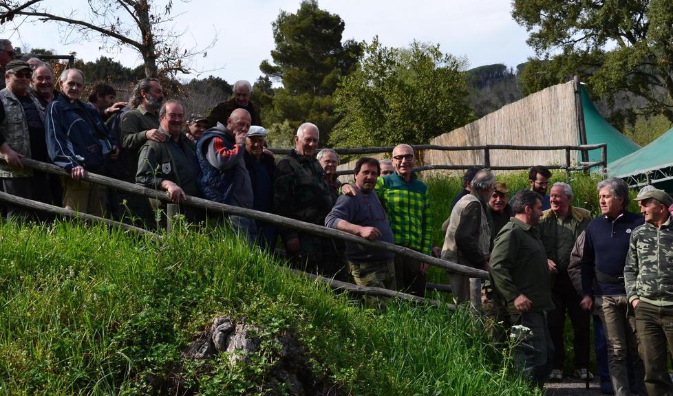 Pulizia del bosco e pranzo 