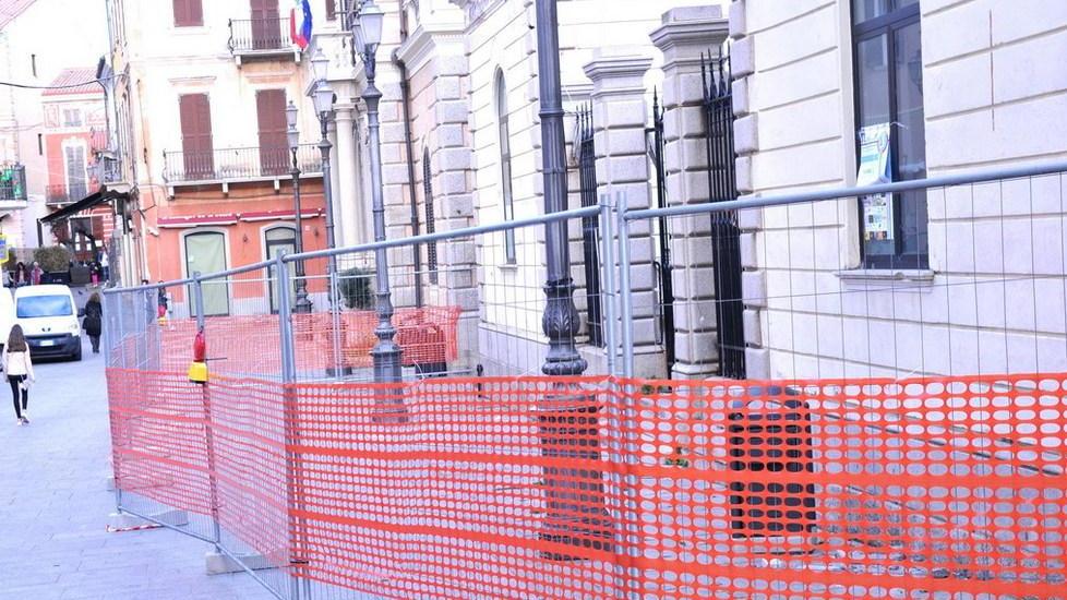 Cantiere del mercato, domani il programma dei lavori