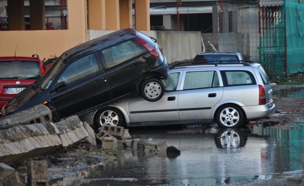 Nizzi scrive a Gentiloni: «In ritardo i contributi» 
