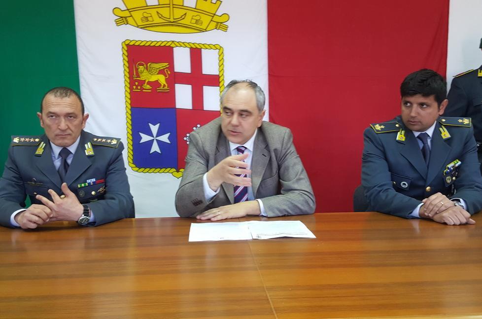 Sequestro record: 850 chili di marijuana 