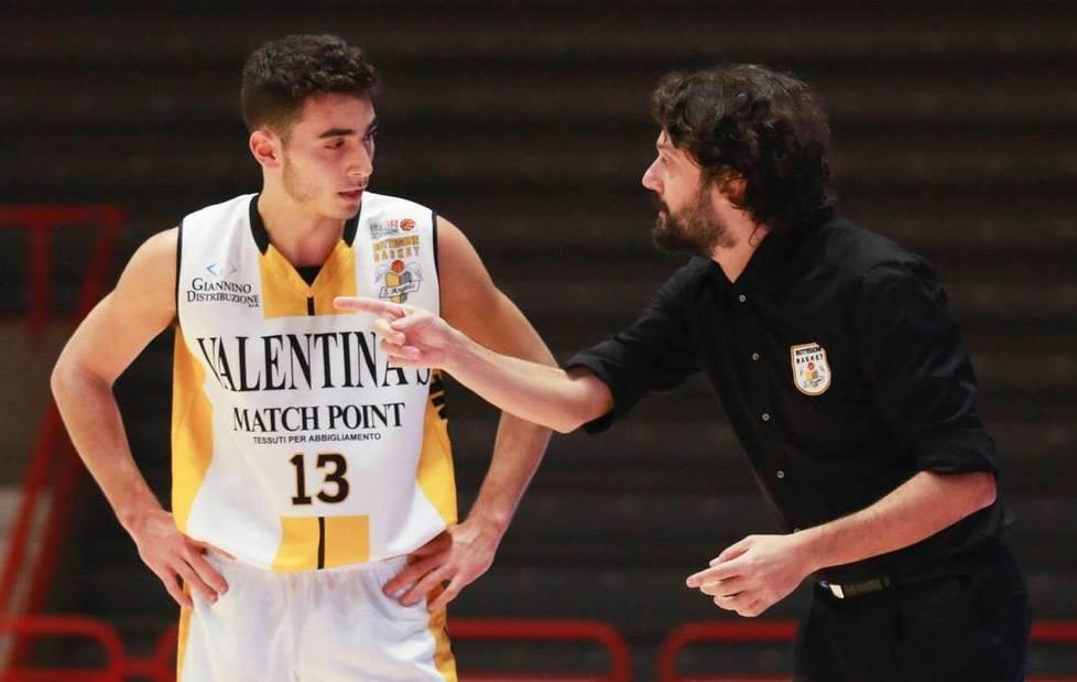 Il tecnico Cristiano Biagini con Lorenzo Maspero