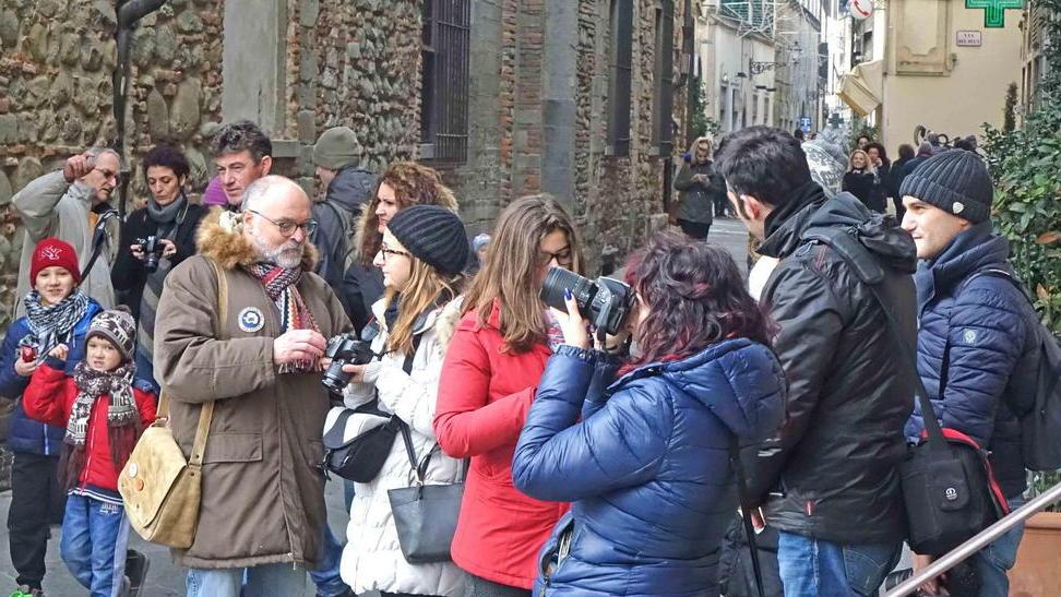 Con più turisti bene i ristoranti ma i negozi sono ancora vuoti