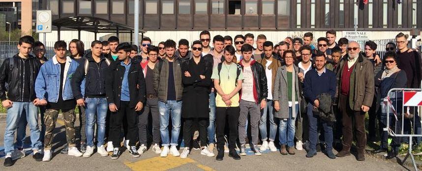 Le scuole modenesi al processo 