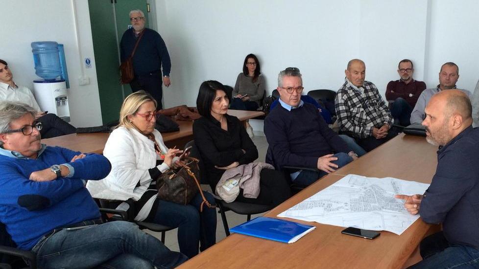 Ztl a Marina, Lippi ora apre alle auto