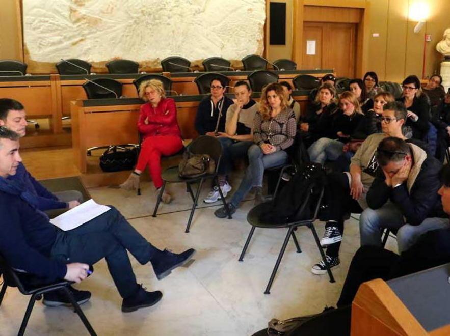 I lavoratori in agitazione «L’Asl ci ha abbandonati»