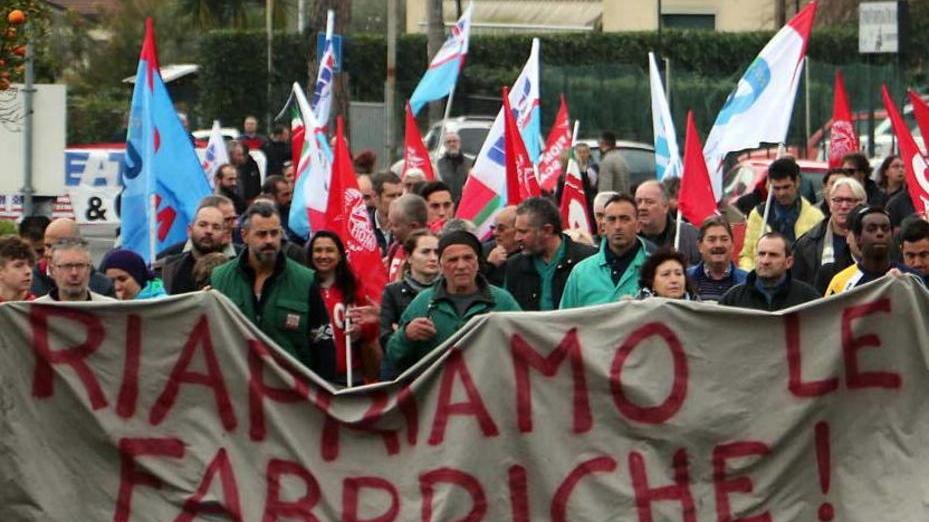 «No a una nuova società con il taglio dei dipendenti»
