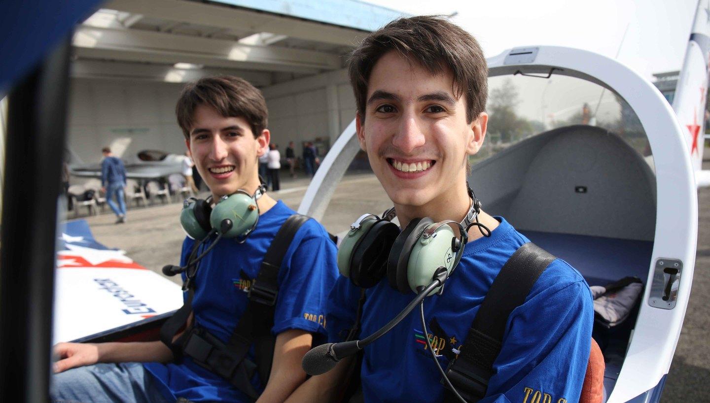 Reggio Emilia, ecco i gemelli del volo pronti al decollo  