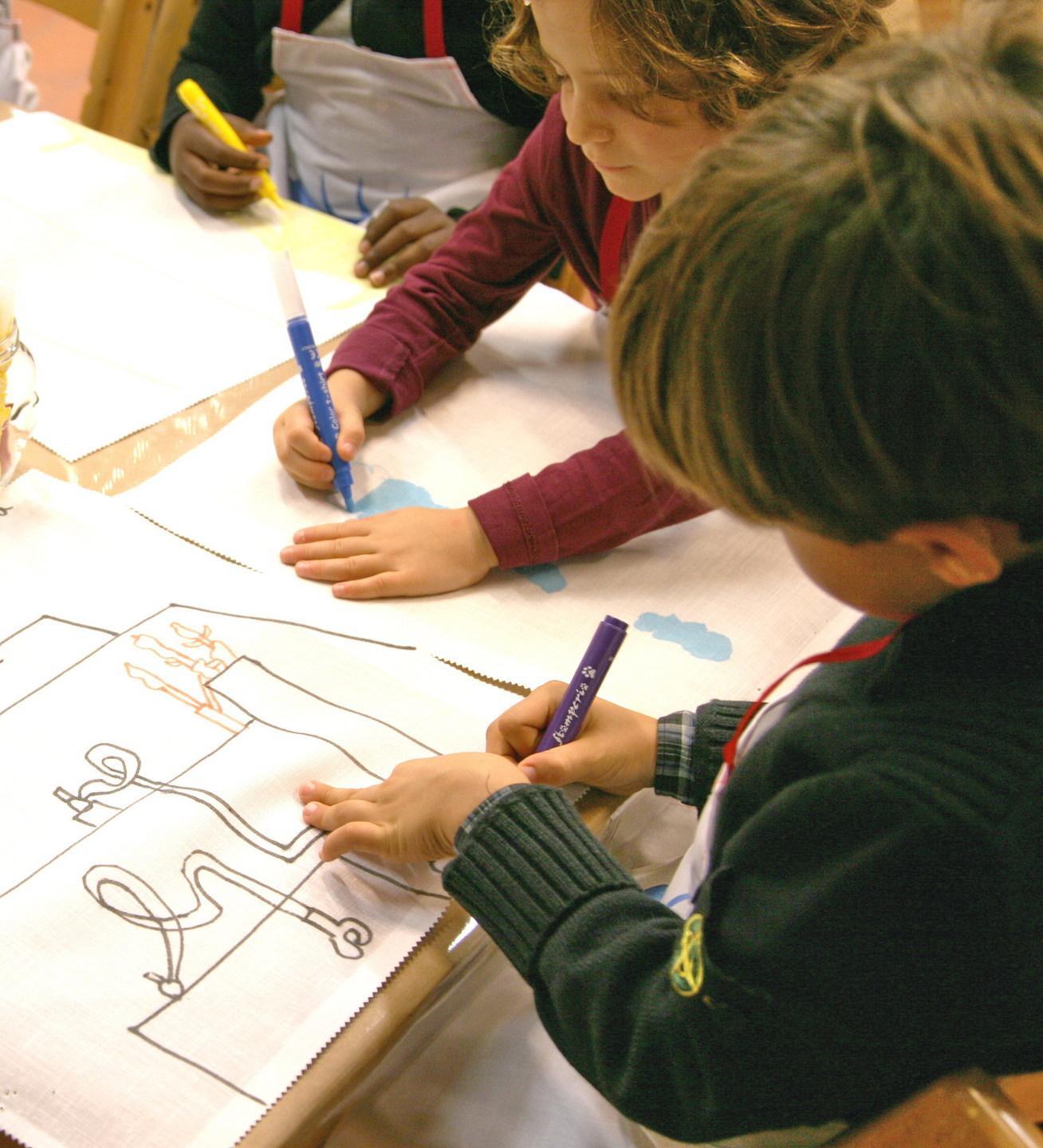 Bimbi in galleria: laboratorio sul “fare arte” a Modena 