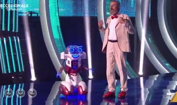 Dante Cigarini conquista La7 con il suo robot parlante 