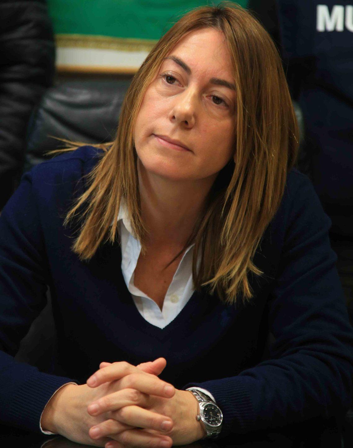 Ridotta in gravi condizioni, l’aggressore tace in aula