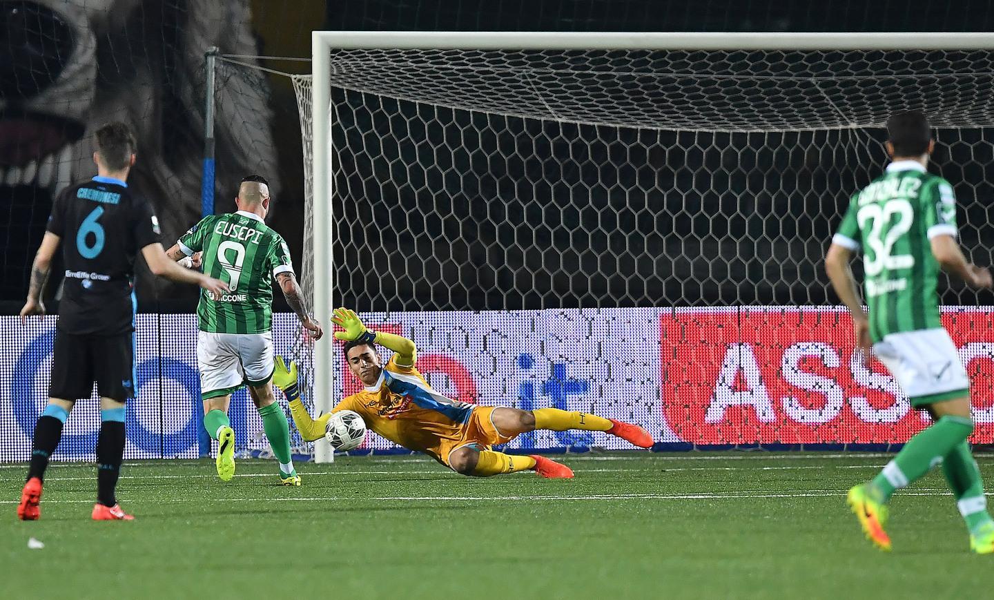 Una distrazione ed i Lupi riescono a mordere la Spal 