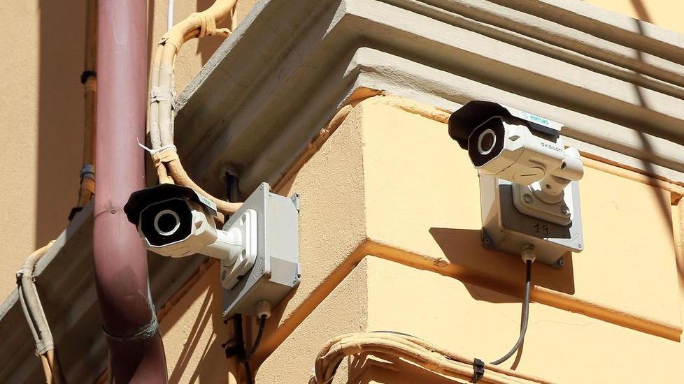 Guasto alle telecamere, sicurezza a singhiozzo in centro