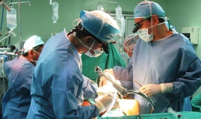 Sanità malata a Sassari, allarme dei primari: manca tutto, anche le garze 