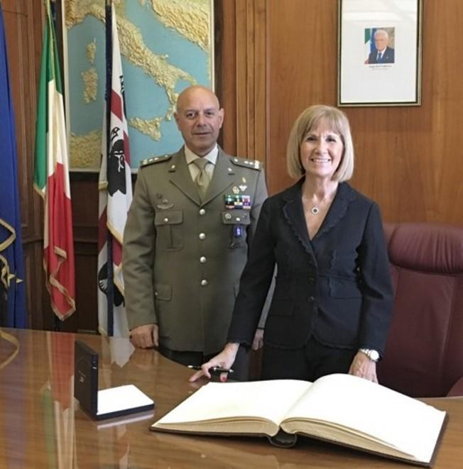 Il prefetto incontra il generale Pintus 