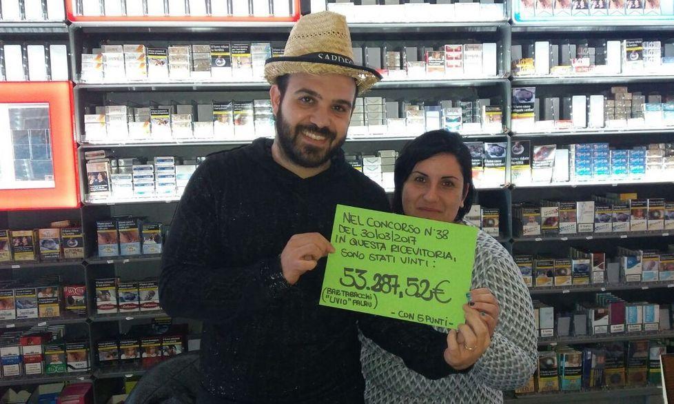 Un SuperEnalotto da 53mila euro 