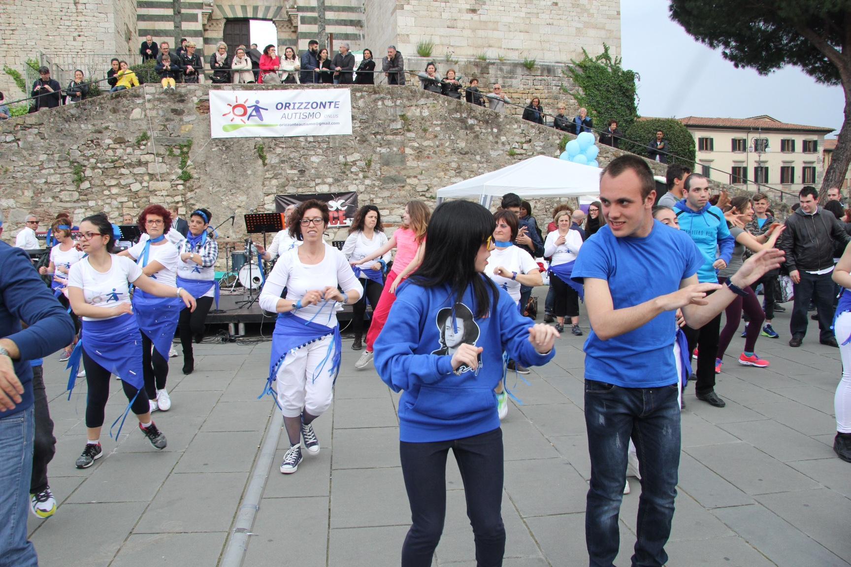 Il flash mob in piazza delle Carceri