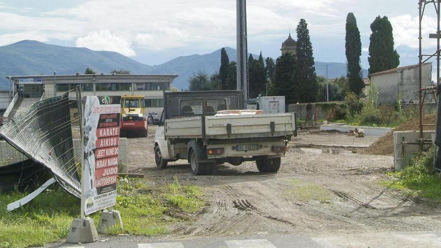 Il cantiere accusato di aver provocato le vibrazioni che danneggiarono l'Iti Fermi