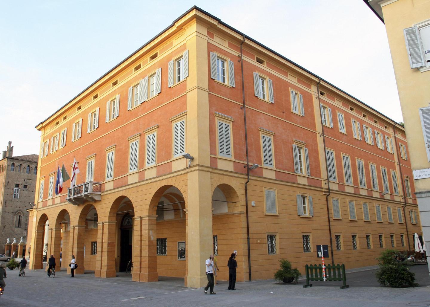 Le frazioni protagoniste con un portale sul web 
