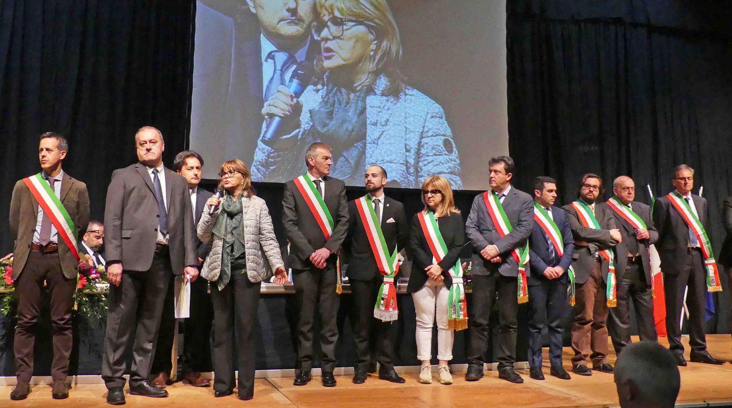 Centododici riconoscimenti al lavoro e alla professionalità