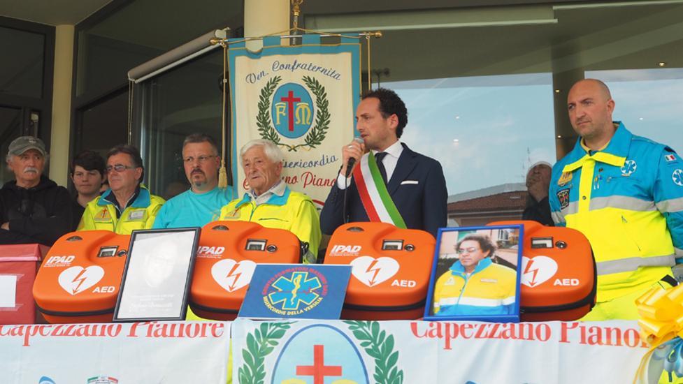 Quattro defibrillatori a Capezzano