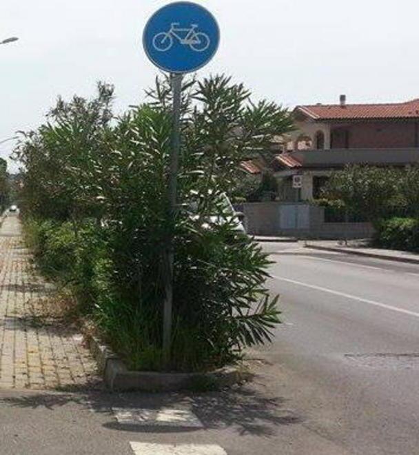 Ti cedo il terreno se tu mi rifai la strada 