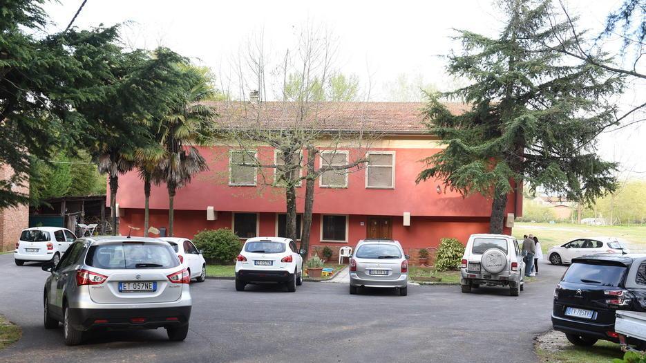 Nella casa di Nicola il silenzio e il dolore
