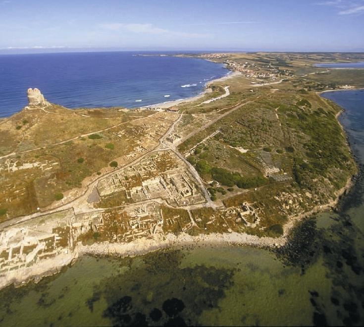 Antenne in aree a usi civici il Comune sotto accusa 