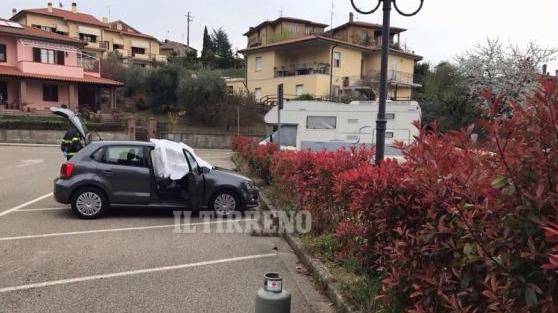 L'auto e la bombola del gas