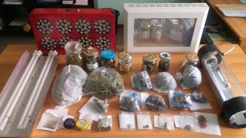 Arrestato per spaccio dopo una notte di urla
