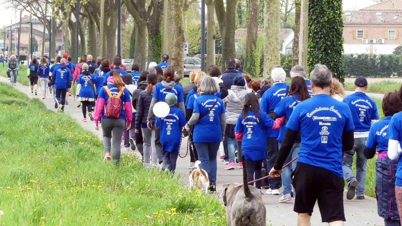 “Dalla Terra alla luna” camminata e nuova sede