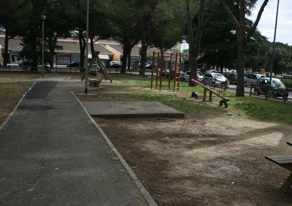 Via Argento: 450 firme e l’impegno del Comune