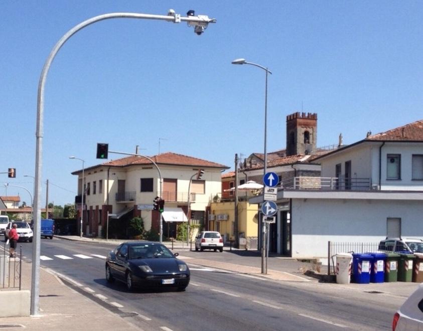 La camera “intelligente” sanziona un’auto al giorno 